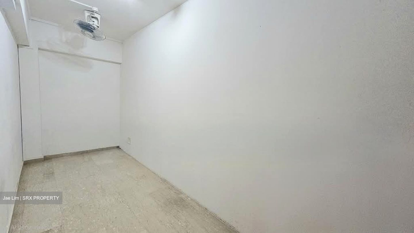 Blk 138 Tampines Street 11 (Tampines), HDB Executive #557789571